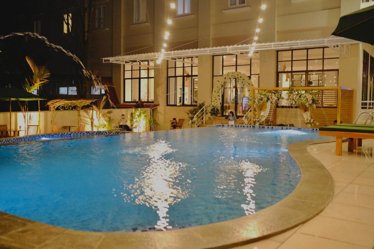 Hotel Villa Emitta 토모혼 외부 사진