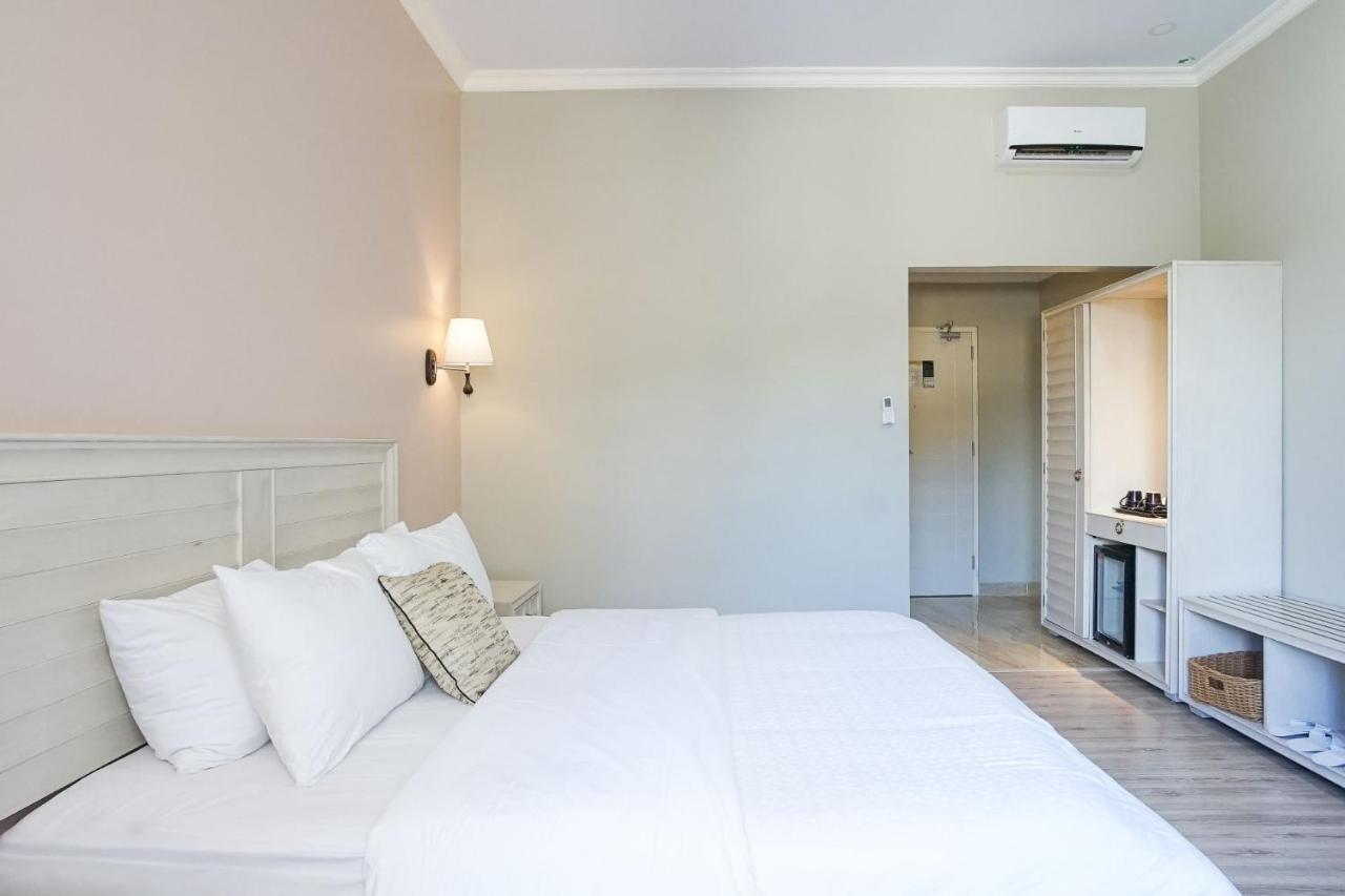Hotel Villa Emitta 토모혼 외부 사진