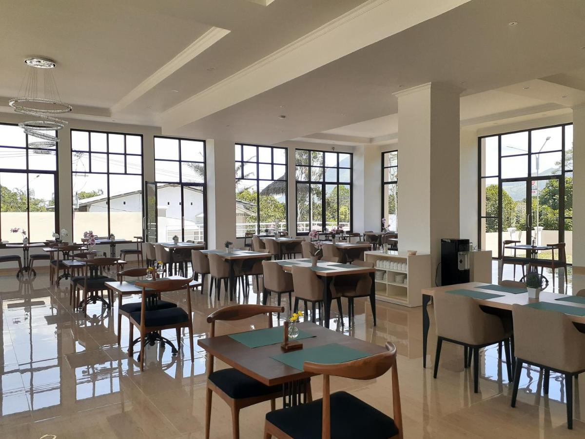 Hotel Villa Emitta 토모혼 외부 사진